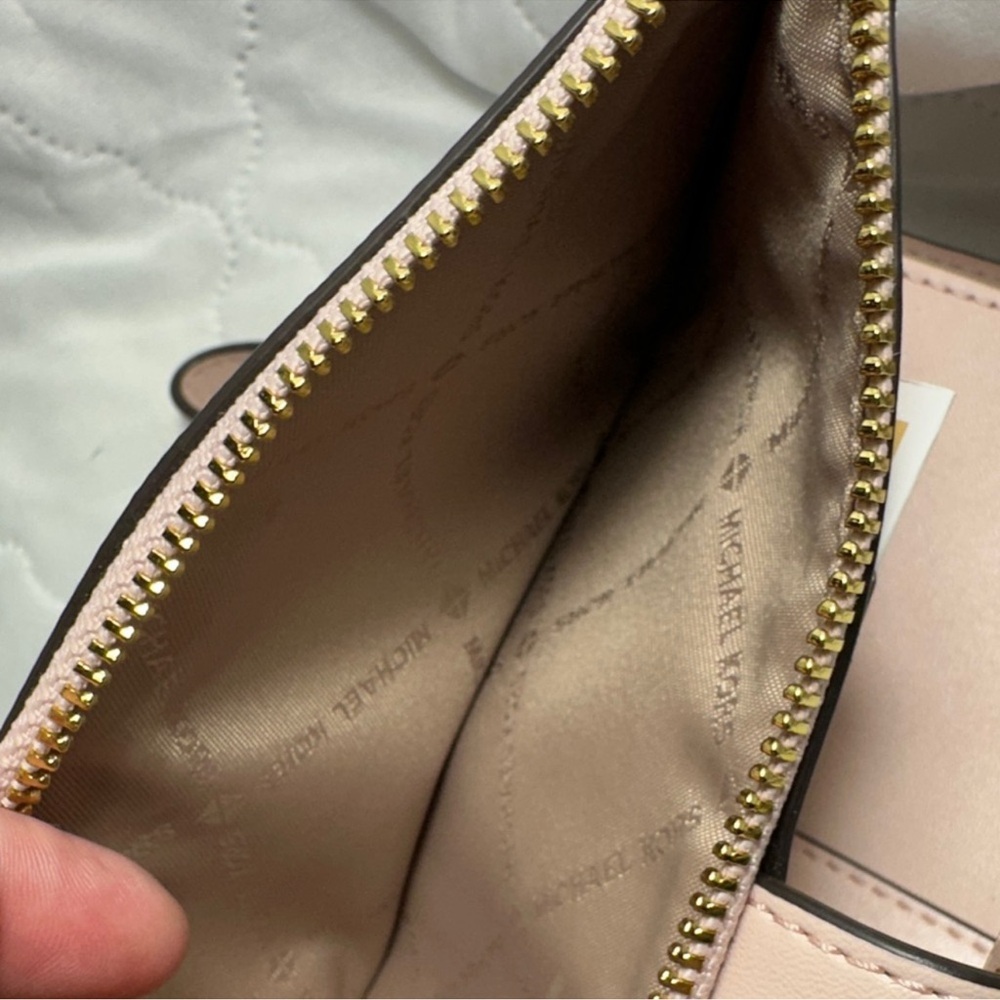 Michael Kors Jetset Brown and Blush Pink Wristlet/Phone Holder - Picture 9 of 15